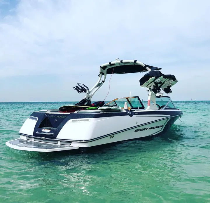 21ft Nautique Ski Boat