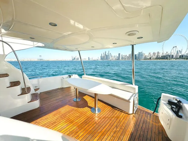 50ft Flybridge Yacht — photo 8